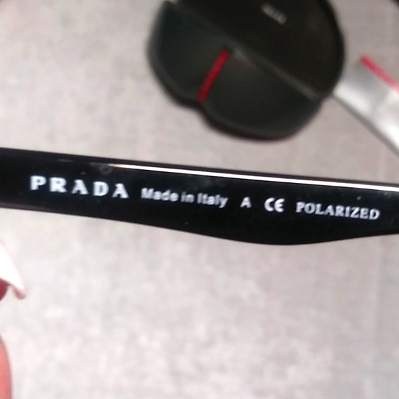 Used Prada sunglasses SPR57N 62015 5AV-5Z1 140 3P - Picture 4 of 12